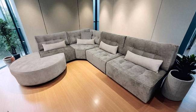 ΓΩΝΙΑΚΟΣ ΚΑΝΑΠΕΣ PACKMAN 320X220