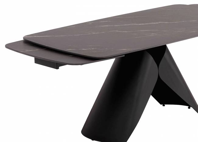 ΑΝΟΙΓΟΜΕΝΗ