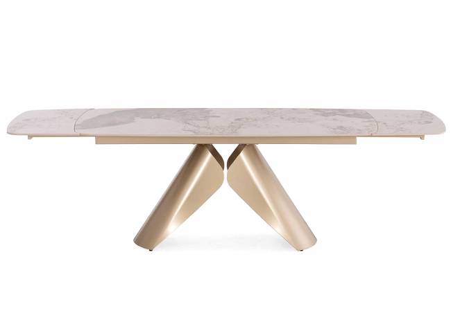 ΑΝΟΙΓΟΜΕΝΗ