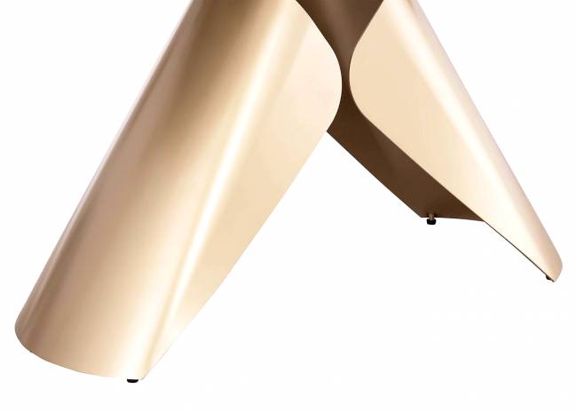 ΑΝΟΙΓΟΜΕΝΗ