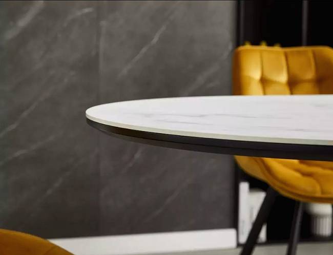 ΑΝΟΙΓΟΜΕΝΗ